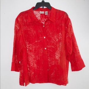 ✨Chico’s Floral Mesh Red blouse✨